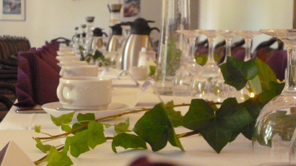 Hotel Und Restaurant Kranichsberg Woltersdorf  Dış mekan fotoğraf