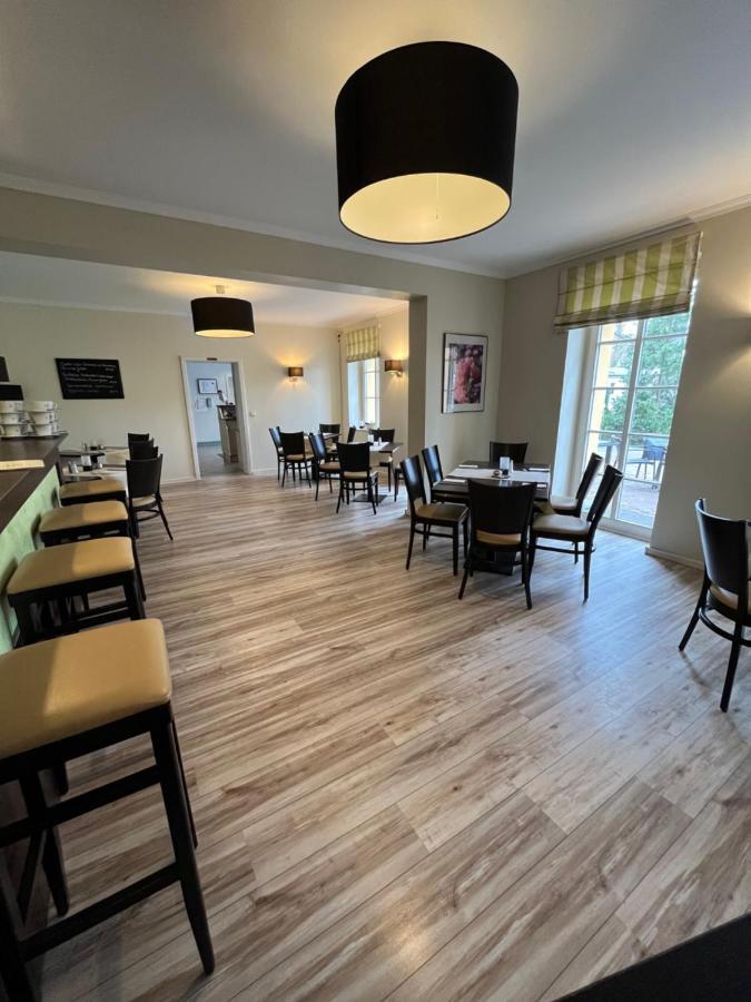 Hotel Und Restaurant Kranichsberg Woltersdorf  Dış mekan fotoğraf
