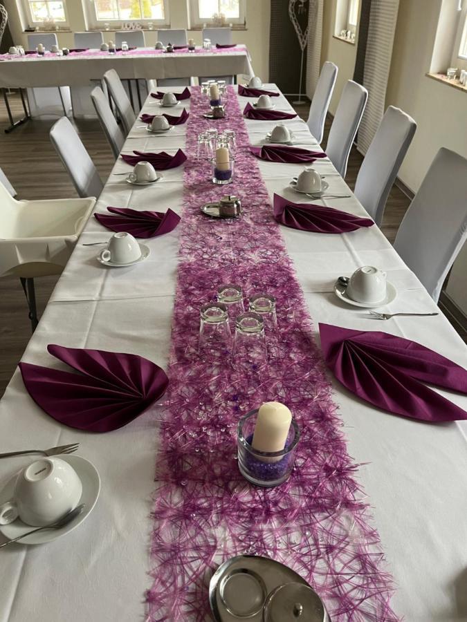 Hotel Und Restaurant Kranichsberg Woltersdorf  Dış mekan fotoğraf