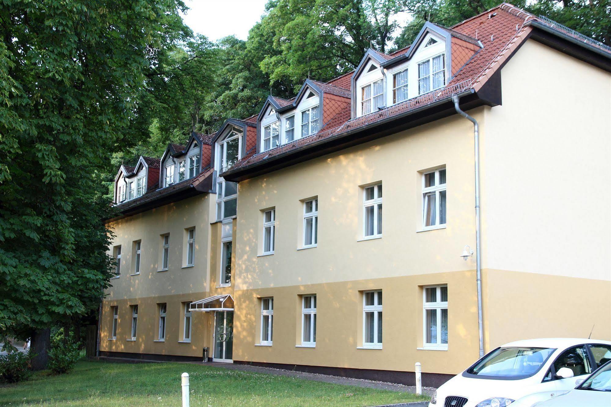 Hotel Und Restaurant Kranichsberg Woltersdorf  Dış mekan fotoğraf