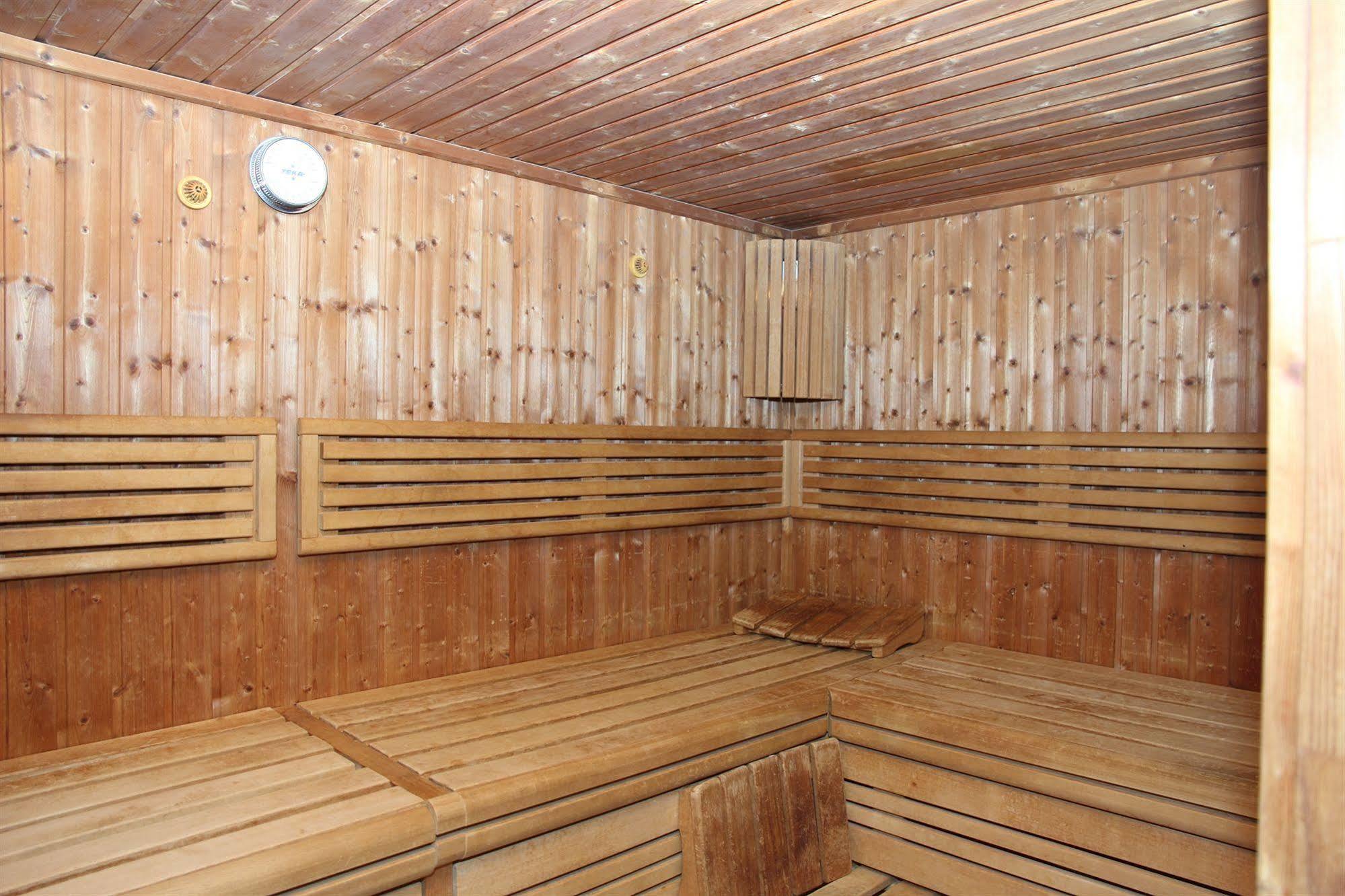 Hotel Und Restaurant Kranichsberg Woltersdorf  Dış mekan fotoğraf
