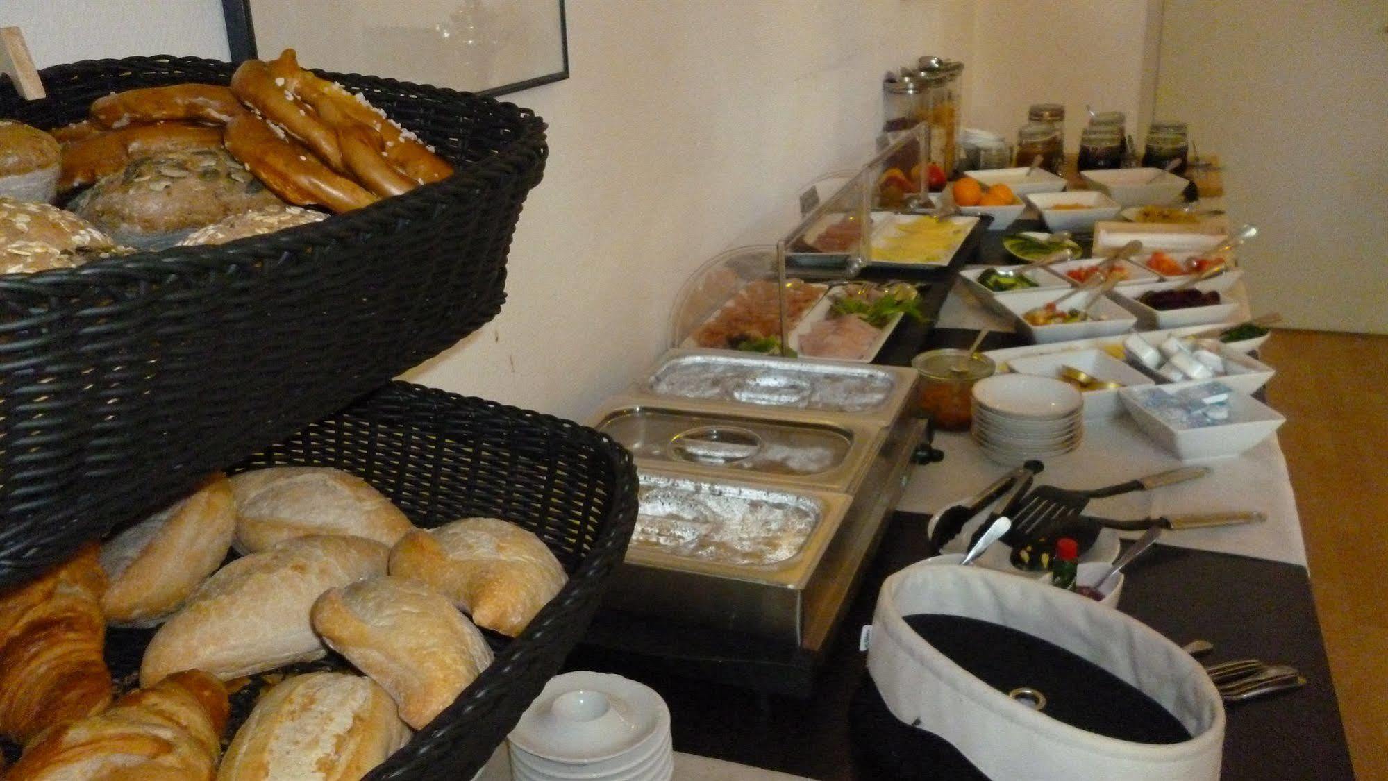 Hotel Und Restaurant Kranichsberg Woltersdorf  Dış mekan fotoğraf