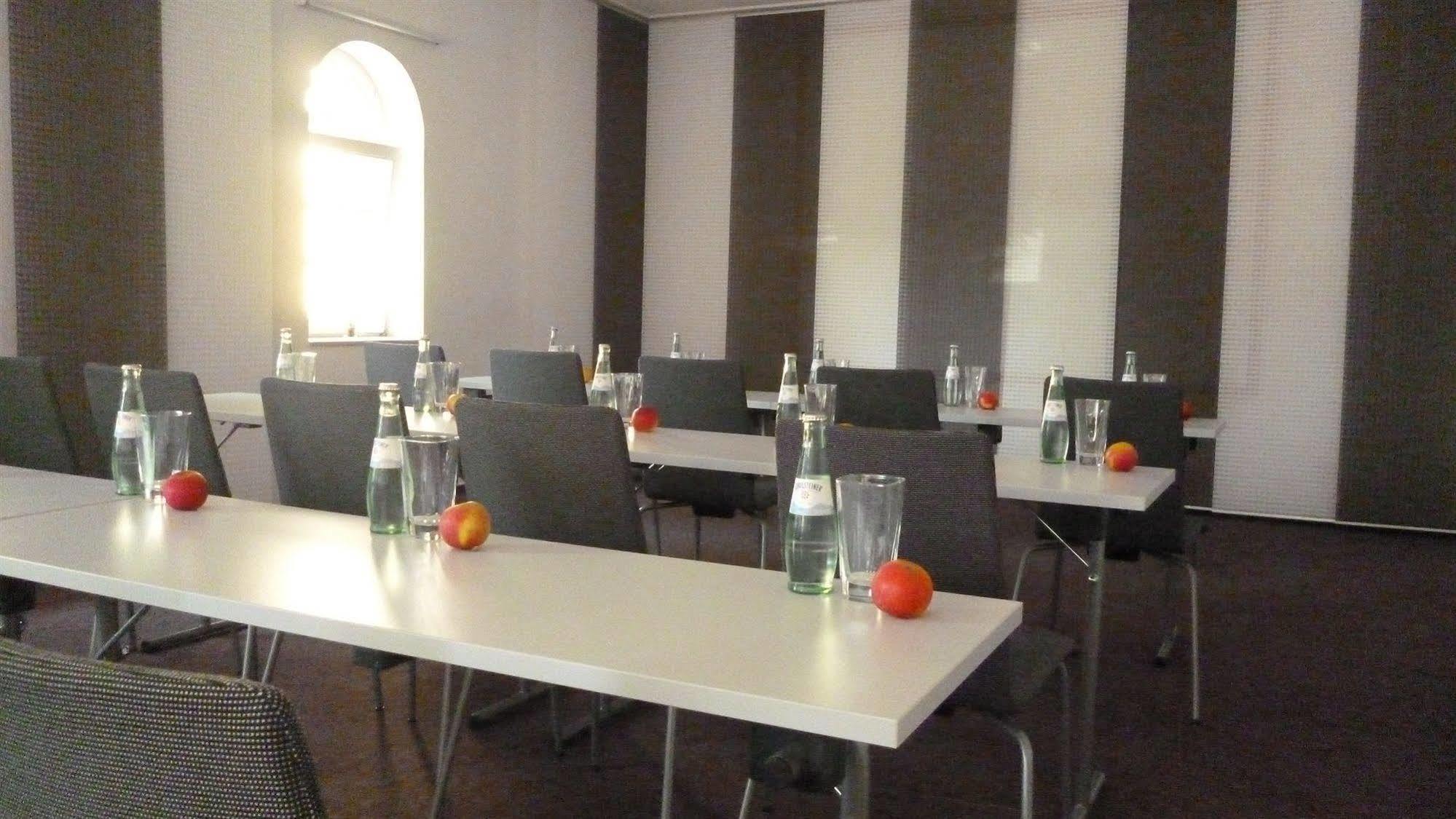 Hotel Und Restaurant Kranichsberg Woltersdorf  Dış mekan fotoğraf