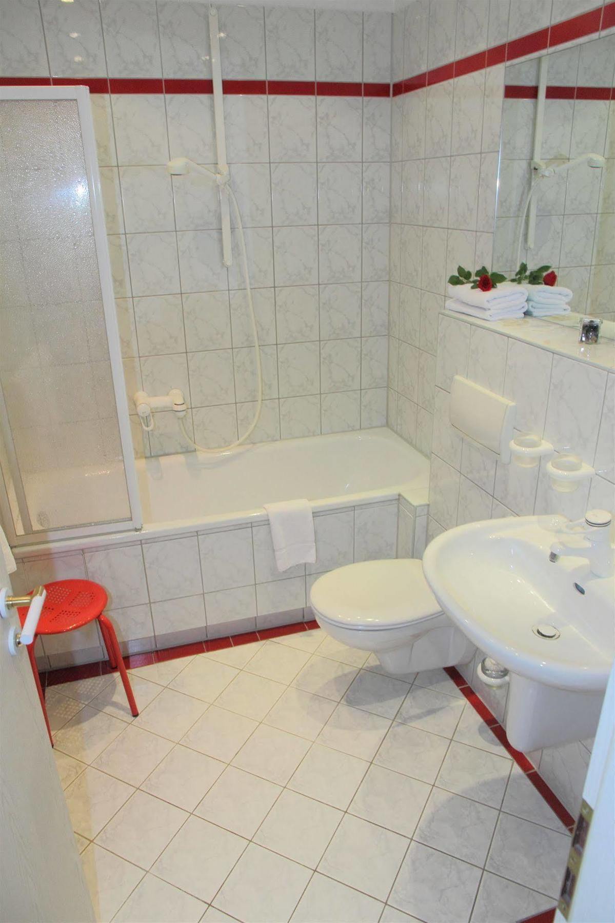 Hotel Und Restaurant Kranichsberg Woltersdorf  Dış mekan fotoğraf